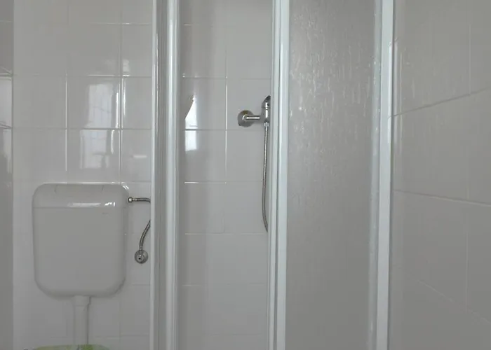 Porta 4 - Sitio Mare Alta نازاريه